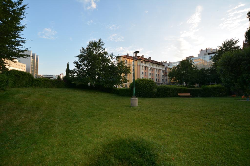 Hotel Lux Grenoble Exteriér fotografie