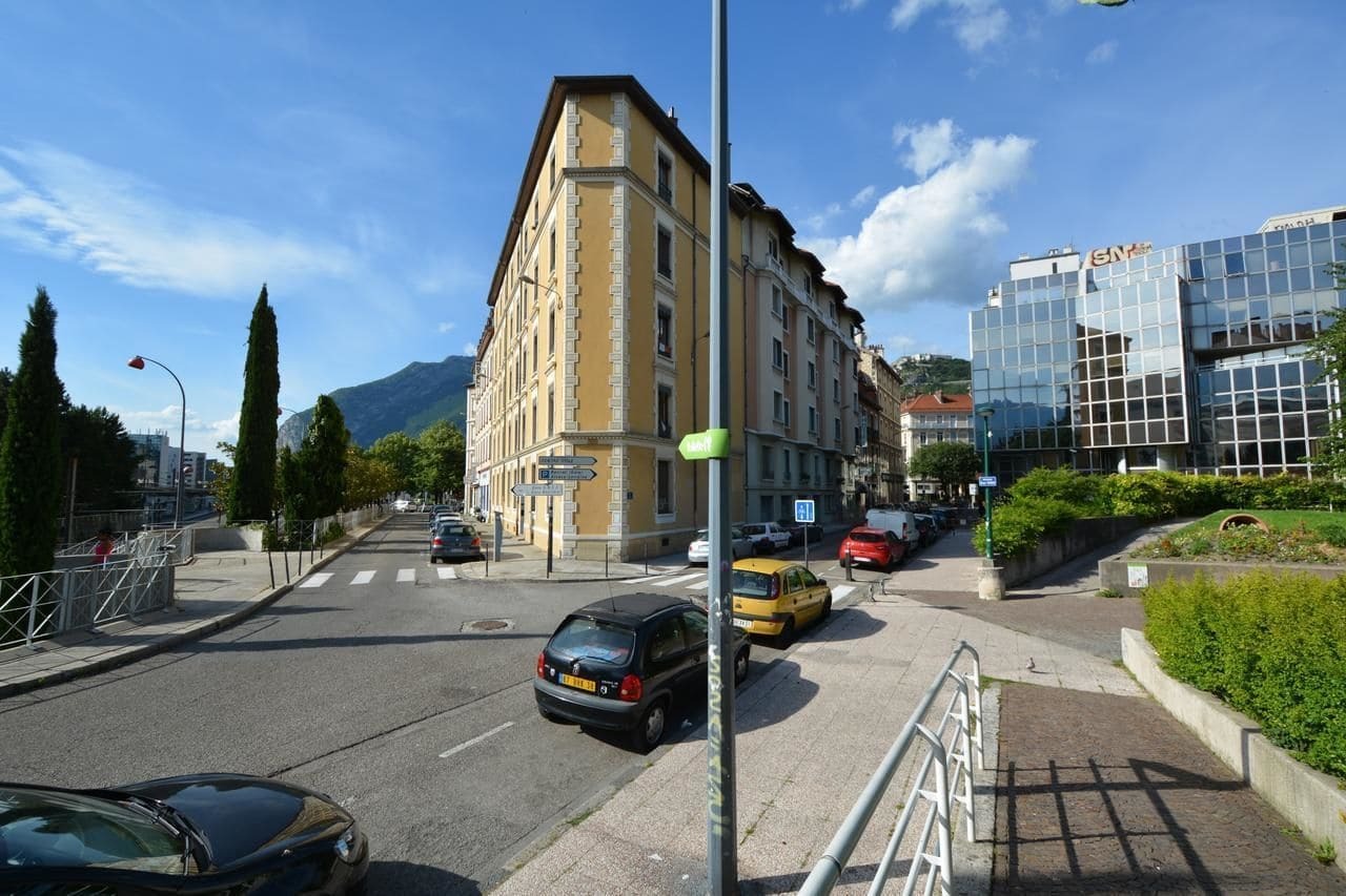 Hotel Lux Grenoble Exteriér fotografie